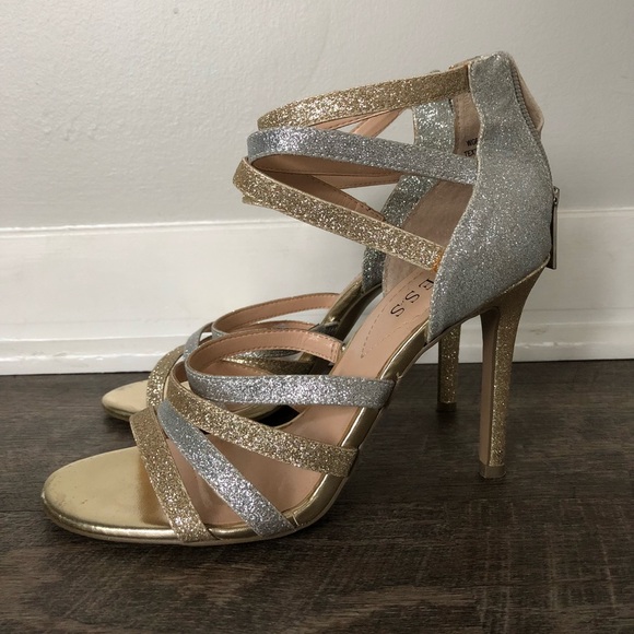 ✨Guess Silver and Gold Glitter Heels ✨ - Picture 2 of 4